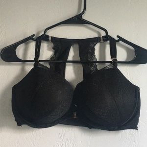 Date push-up bra